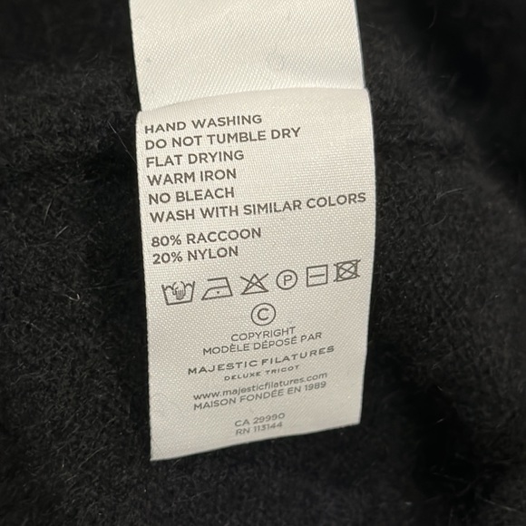 MAJESTIC FILATURE DELUXE TRICOT Black Sleeveless Cardigan - Picture 4 of 4